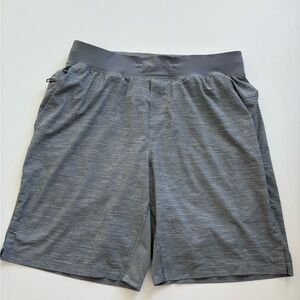 Lululemon THE Short Size Large Gray